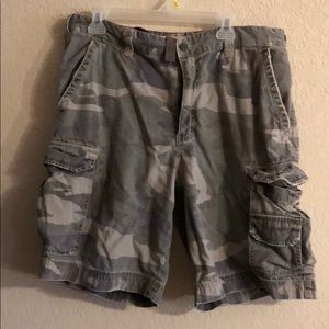 Mossimo men’s camouflage cargo shorts
